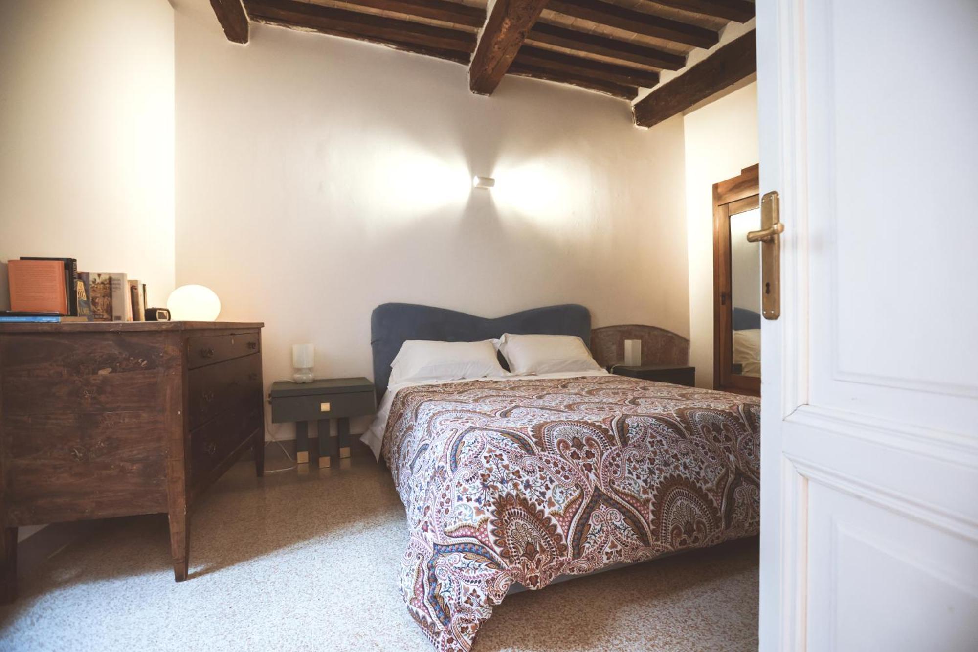 Chiama Ride The Beauty Apartamento
